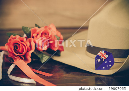 Anzac army slouch hat with Australian Flag Anzac army slouch hat with Australian Flag 39007065