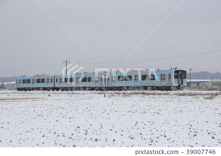 Hachinohe Line Kiha E130 39007746