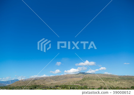 藍天和山脈 藍天和山脈 39008652