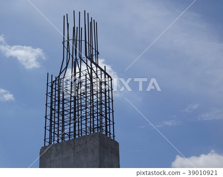 concrete column at the construction site. 39010921