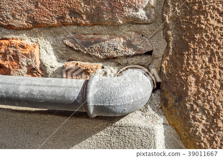 The water pipes on the wall 39011667