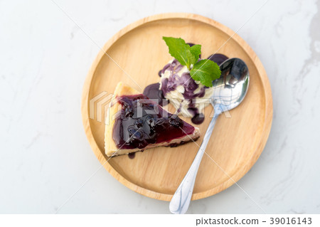 Blueberry cheese cake 39016143