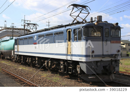 在Kurano站邊線扣留的汽油貨運列車 在Kurano站邊線扣留的汽油貨運列車 39018229