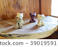  Cat Figurine 39019591