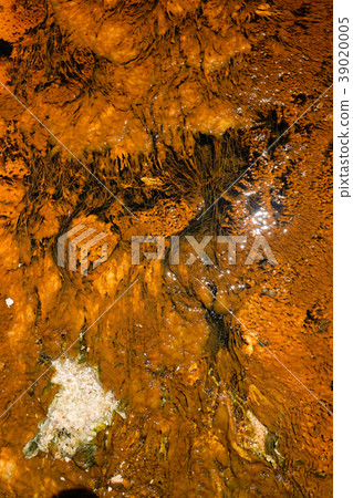 Hot thermal spring in Yellowstone Hot thermal spring in Yellowstone 39020005