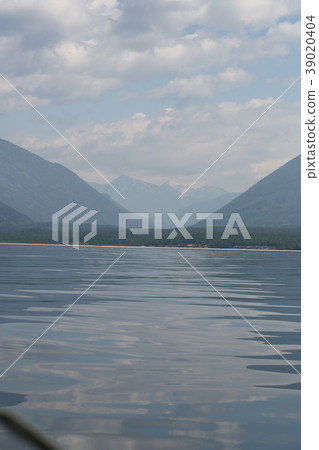 The great lake Baikal, Russia 39020404
