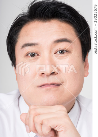 商人，總裁，首席執行官 39023679