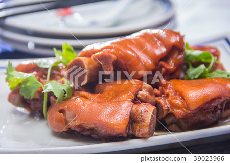 braised pork braised pork 39023966