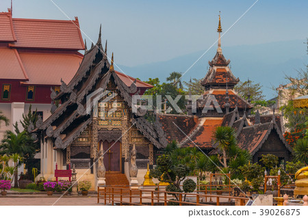 Chedi Luang temple of the Great Stupa 39026875