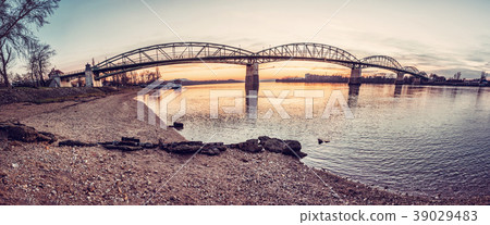 Maria Valeria bridge from Esztergom to Sturovo 39029483