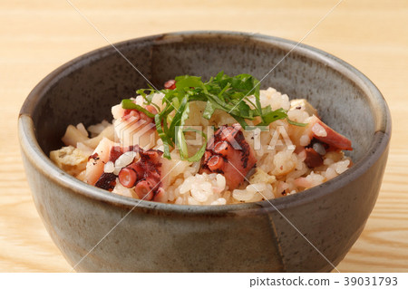 octopus rice  39031793