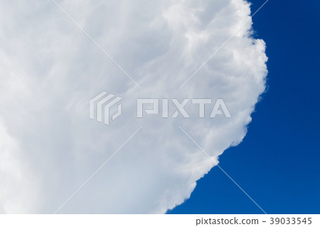a big white cloud and blue sky a big white cloud and blue sky 39033545