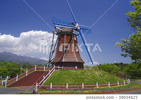 Gunma Prefecture Ogo Green Fluffy Ranch Windmill 1 Gunma Prefecture Ogo Green Fluffy Ranch Windmill 1 39034825