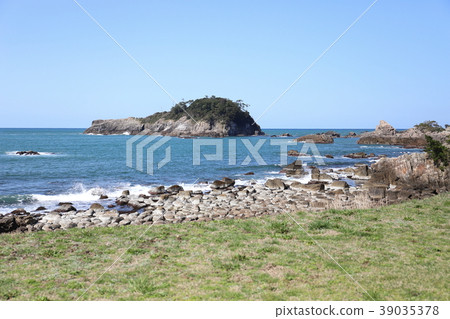 Echizen Coast Kamejima (Fukui City Fukui City Matsushima Town) Echizen Coast Kamejima (Fukui City Fukui City Matsushima Town) 39035378