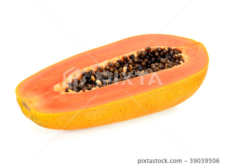 Half of papaya isolated on white background 39039506