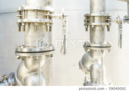 Drink water piping , valves and reduction member. 39040092