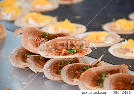thai crispy pancake thai crispy pancake 39042426