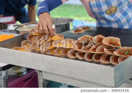 thai crispy pancake thai crispy pancake 39042430