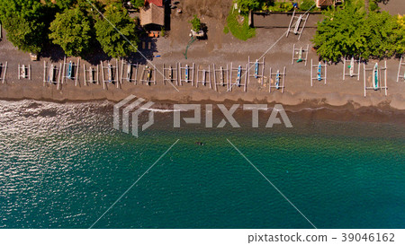 The tropical bay with stony beach. 39046162