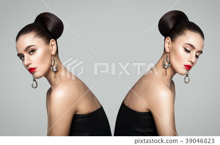 Two Fashion Girls. Twins Portrait Two Fashion Girls. Twins Portrait 39046823
