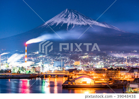 《靜岡縣》從富士山眺望富士山的夜景 39048438