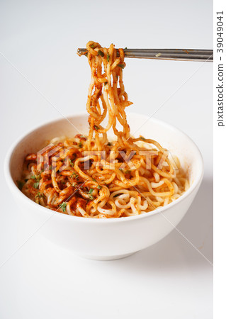 instant noodle instant noodle 39049041