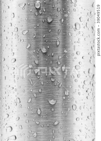 water drops on metallic texture 39049519