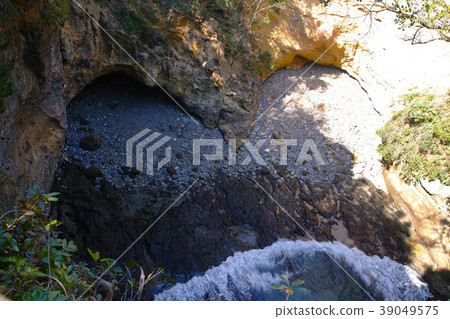 [Izu Geosite]天窗的龍宮洞（Ryugu Cave） 39049575