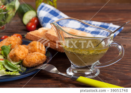 Mixed salad. 39051748