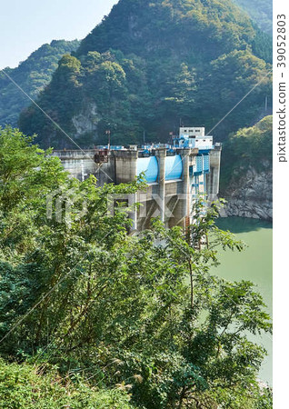 Futase dam and Chichibu lake Futase dam and Chichibu lake 39052803