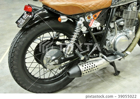 Motorcycle wheels 39055022