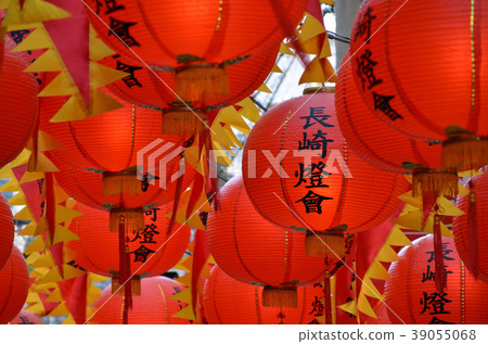 Nagasaki Lantern Festival 39055068