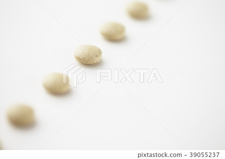 Medicine tablet Medicine tablet 39055237