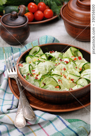 Cucumber spicy salad 39056600