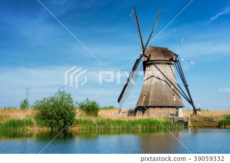 Windmills at Kinderdijk in Holland. Netherlands 39059332