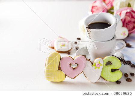 cup on a cup with espresso coffee on a white 39059620