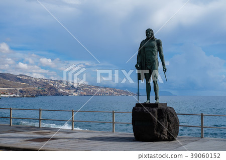 guanche sculpture in candelaria guanche sculpture in candelaria 39060152