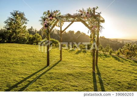 Jewish traditions wedding chuppah or huppah sunset Jewish traditions wedding chuppah or huppah sunset 39060203
