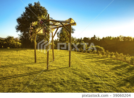 Jewish wed wedding chuppah or huppah  39060204