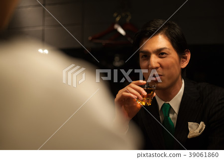 酒吧男士西裝 39061860