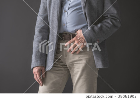 Mature businessman in formal wear 39061902