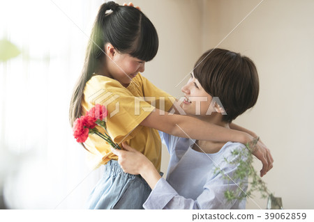 母親節父母 - 子女家庭形象 39062859