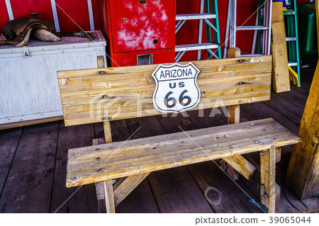 Wooden bench, Route 66, is attracting visitors Wooden bench, Route 66, is attracting visitors 39065044
