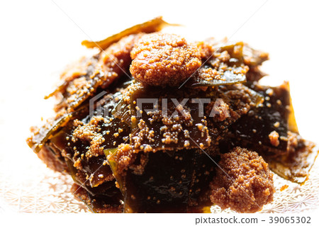 Boiled seaweed kelp 39065302