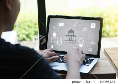 GOVERNANCE and building, Authority Computing  39066383