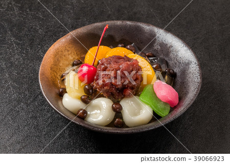 Typical Japanese sweet traditional Japanese Sweet taste desert 39066923