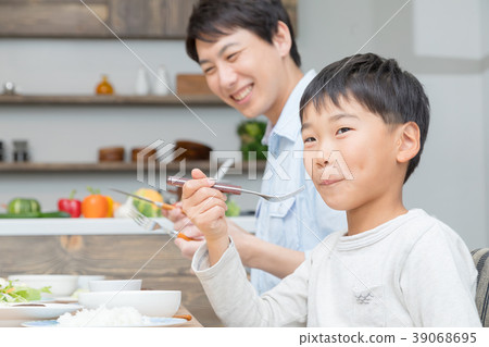 Family eating food father son 39068695