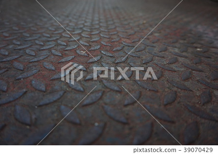 Old Checker Plate / Diamond Plate Metal Background Old Checker Plate / Diamond Plate Metal Background 39070429