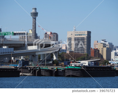 Yokohama port Yokohama port 39070723