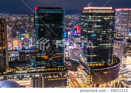 «大阪府»梅田,大前大阪的夜景 «大阪府»梅田,大前大阪的夜景 39072133